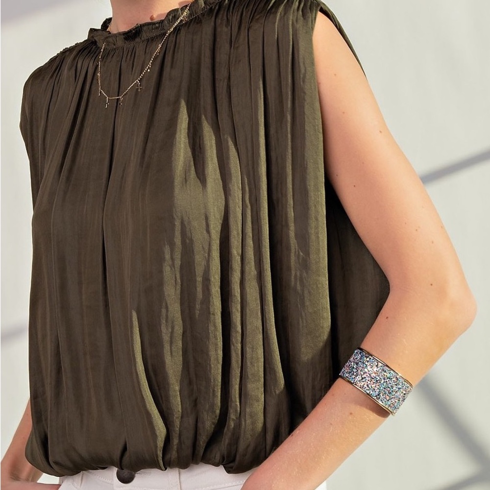 Satin Sleeveless Bubble Botton Blouse - Jungle Green